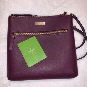 Laurel Way Rima Burgundy Crossbody